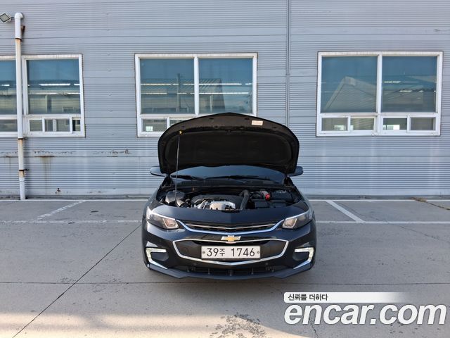 Chevrolet Malibu 2.0 Turbo LT Permium 2018 — фото 23