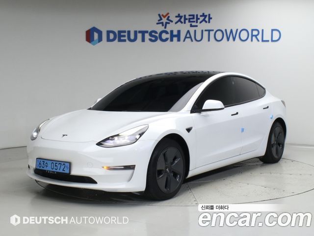 Tesla Model 3 Long Range AWD