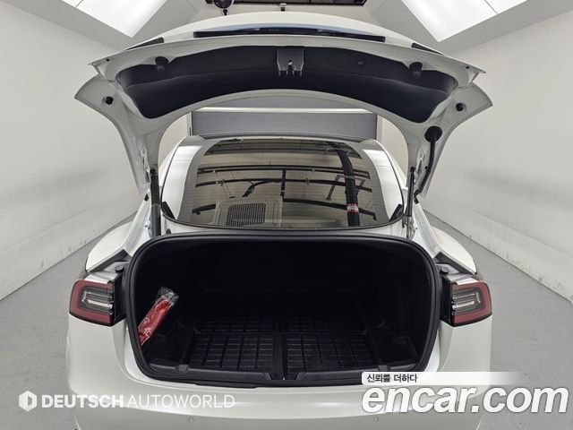 Tesla Model 3 Long Range AWD 2022 — фото 23