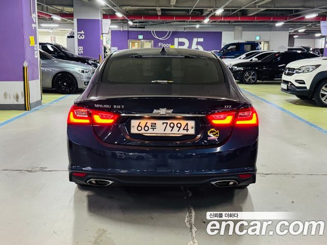 Chevrolet Malibu 2.0 Turbo LTZ Premium 2017 — фото 2