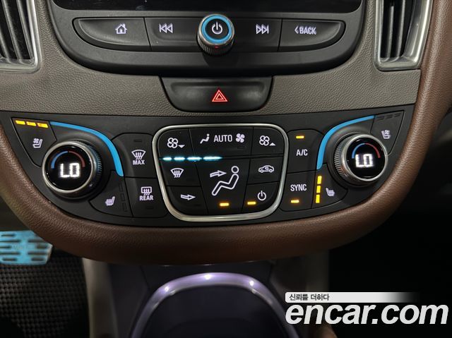 Chevrolet Malibu 2.0 Turbo LTZ Premium 2017 — фото 19