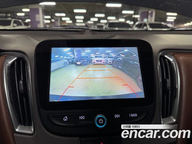 Chevrolet Malibu 2.0 Turbo LTZ Premium 2017 — фото 21