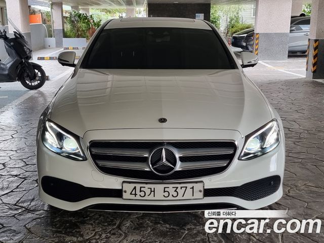 Mercedes-Benz E-Class (W213) E300 4MATIC Avnatgarde