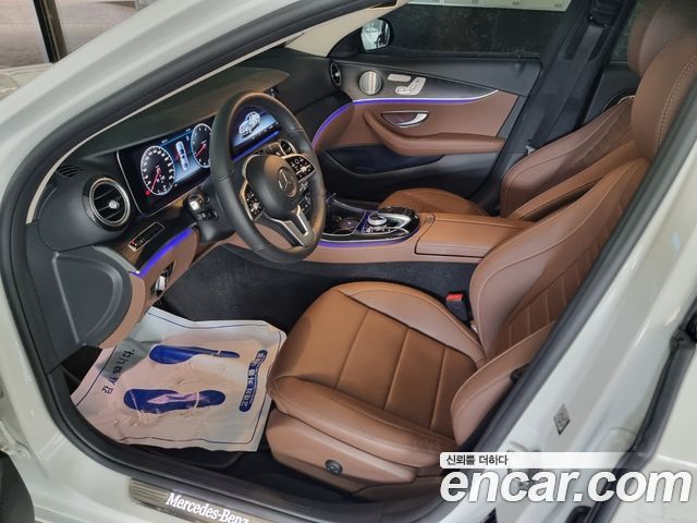 Mercedes-Benz E-Class (W213) E300 4MATIC Avnatgarde 2019 — фото 5