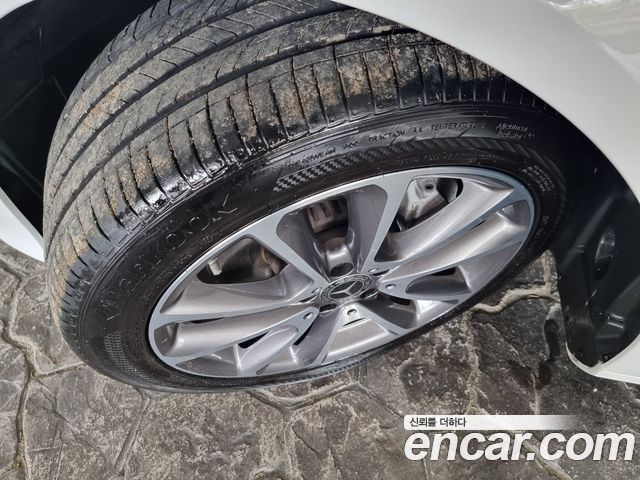 Mercedes-Benz E-Class (W213) E300 4MATIC Avnatgarde 2019 — фото 15