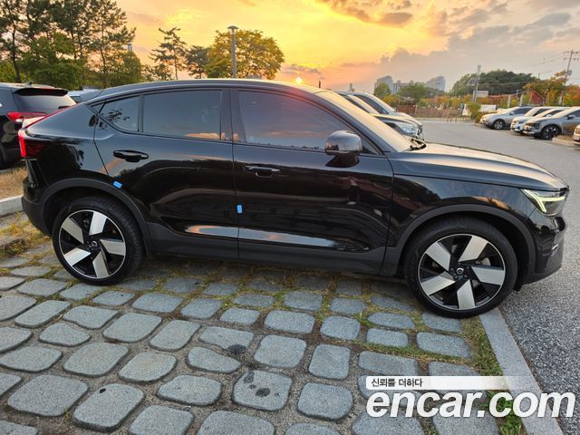 Volvo C40 Recharge Twin Ultimate 2024 — фото 4