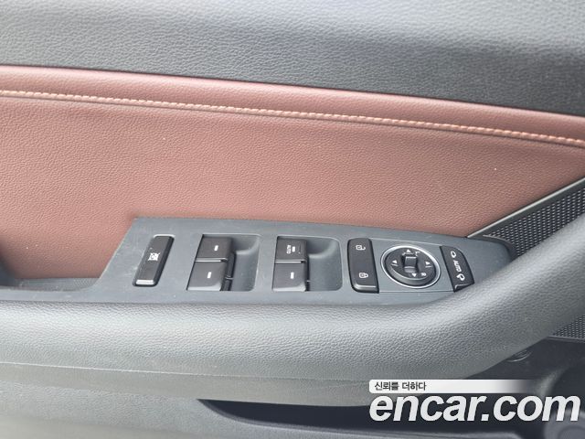 Hyundai Sonata (LF) 2.0 Care+ 2017 — фото 19