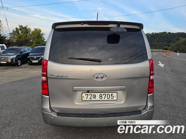 Hyundai Grand Starex 11-Seater Wagon Modern 2016 — фото 5