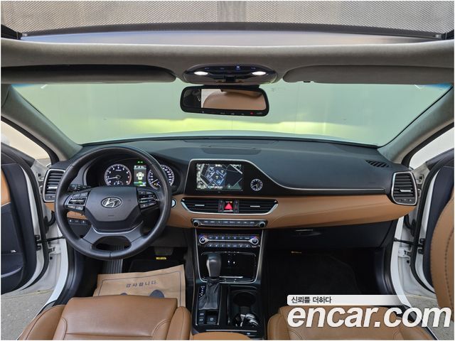 Hyundai Grandeur (IG) 3.3 Celebrity 2018 — фото 8