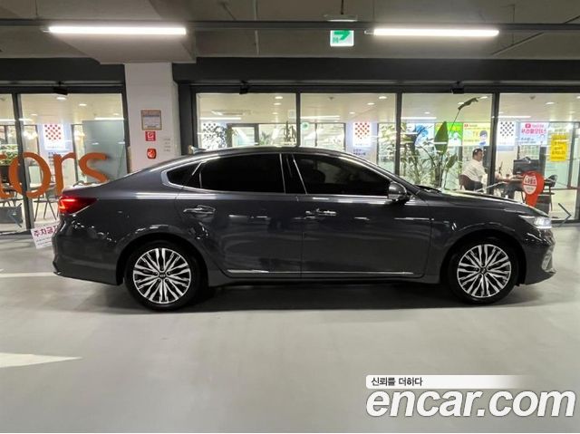 Kia K7 Premier 3.0 GDI Signature 2020 — фото 3