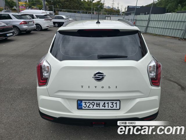 KG Mobility (SsangYong) Very New Tivoli Gasoline 1.5 2WD V3 2022 — фото 4