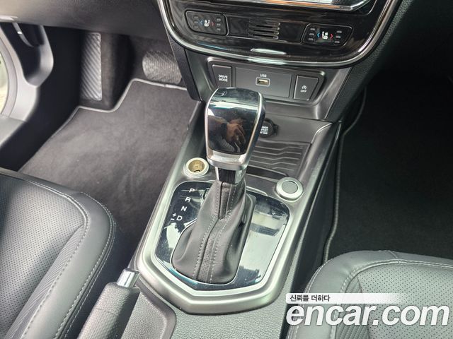 KG Mobility (SsangYong) Very New Tivoli Gasoline 1.5 2WD V3 2022 — фото 9