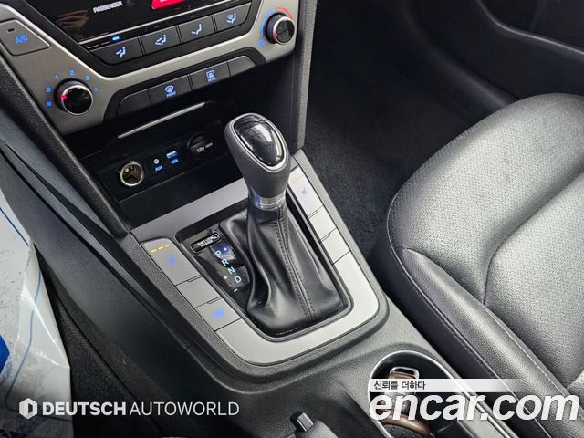 Hyundai Avante (AD) 1.6 GDI Value Plus 2018 — фото 8