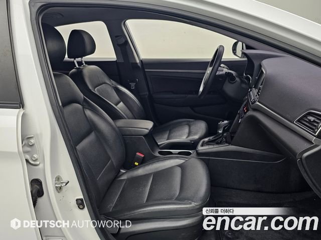 Hyundai Avante (AD) 1.6 GDI Value Plus 2018 — фото 9