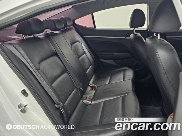 Hyundai Avante (AD) 1.6 GDI Value Plus 2018 — фото 15