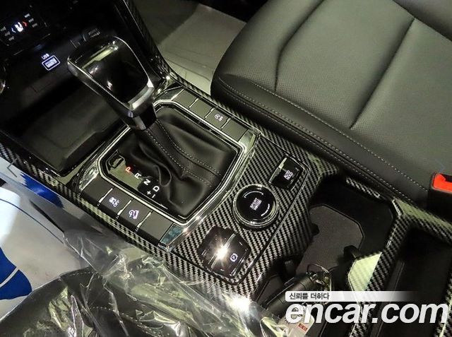 KG Mobility (SsangYong) Beautiful Korando Gasoline 1.5 2WD C7 2024 — фото 16