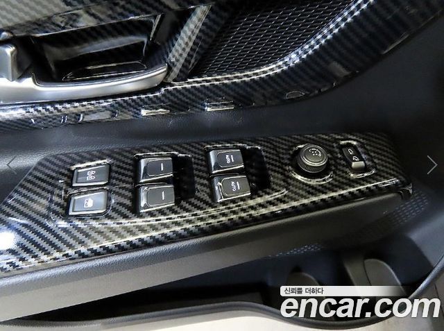 KG Mobility (SsangYong) Beautiful Korando Gasoline 1.5 2WD C7 2024 — фото 17