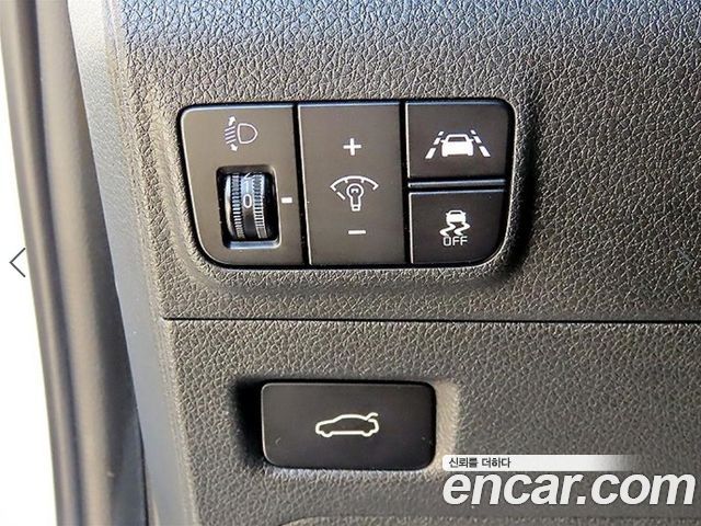 Kia K5 (III) 2.0 Trendy 2020 — фото 16
