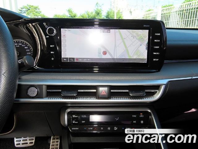 Kia K5 (III) 2.0 Trendy 2020 — фото 17