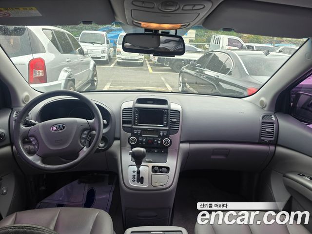 Kia Carnival R Grand Carnival GLX Luxury 2013 — фото 7