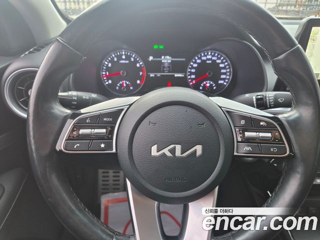Kia K3 (II) 1.6 Prestige 2023 — фото 7