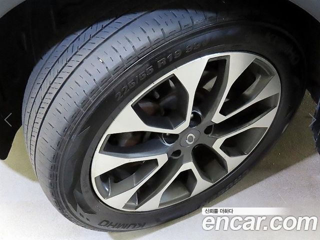 Renault Korea QM6 Diesel 2WD RE Signature 2017 — фото 24