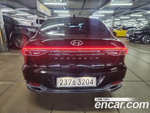 Hyundai Grandeur (IG) 3.0 LPi Rent Car Modern 2022 — фото 5