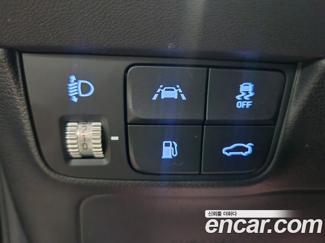 Hyundai Grandeur (IG) 3.0 LPi Rent Car Modern 2022 — фото 8