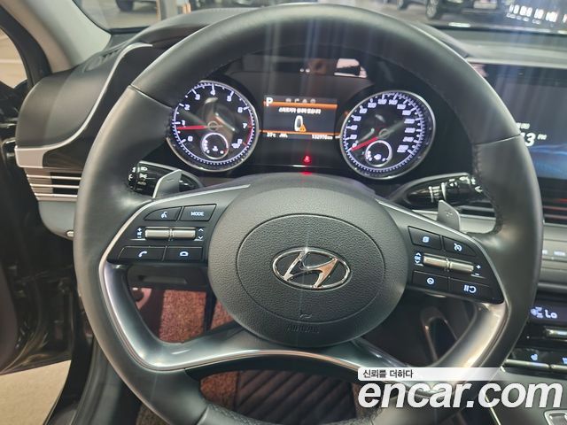 Hyundai Grandeur (IG) 3.0 LPi Rent Car Modern 2022 — фото 17
