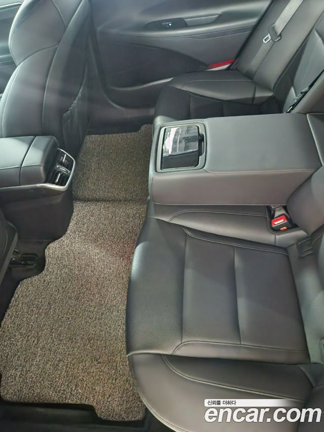 Hyundai Grandeur (IG) 3.0 LPi Rent Car Modern 2022 — фото 21