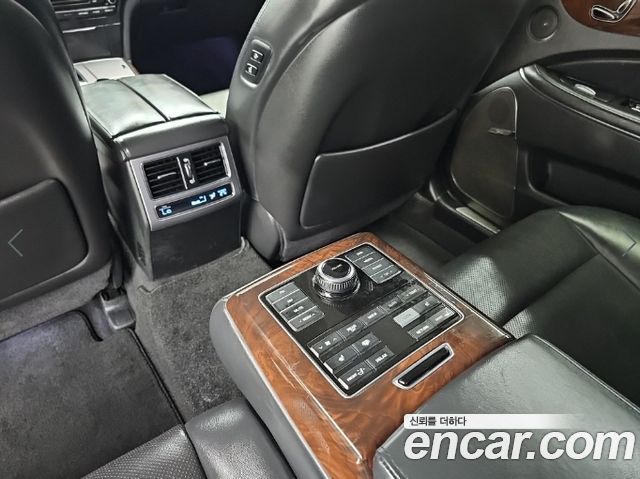 Hyundai Equus (New) VS380 Modern 2015 — фото 17