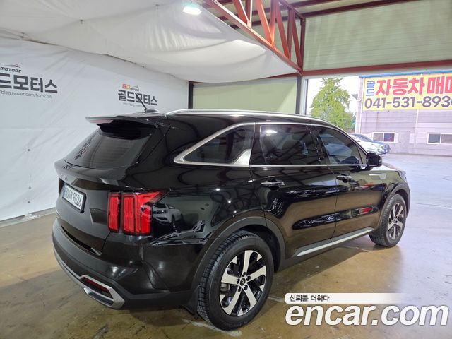 Kia Sorento (IV) Gasoline 2.5T 2WD Noblesse 2023 — фото 8