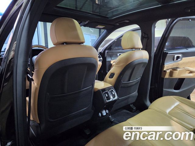 Kia Sorento (IV) Gasoline 2.5T 2WD Noblesse 2023 — фото 17