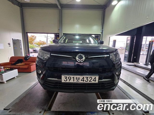 KG Mobility (SsangYong) Very New Tivoli Gasoline 1.5 2WD V3 2021 — фото 2