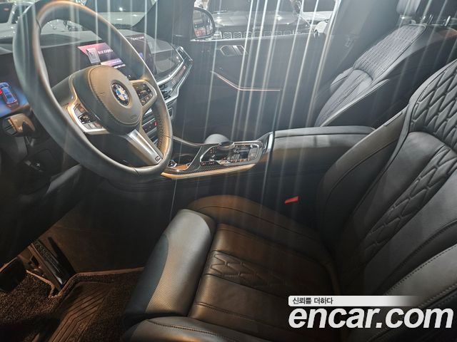 BMW X7 (G07) xDrive 40i M Sport 6STR 2025 — фото 7