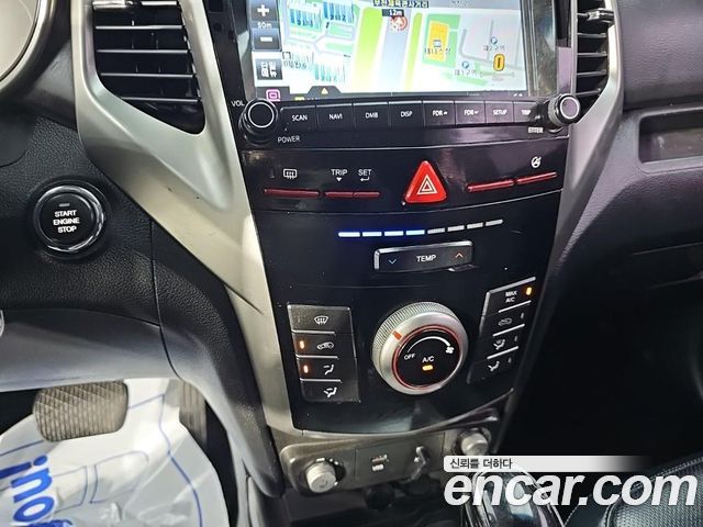 KG Mobility (SsangYong) Tivoli Diesel VX 2WD 2016 — фото 20