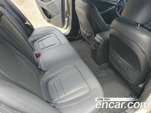 Kia K5 Hybrid Luxury 2013 — фото 16