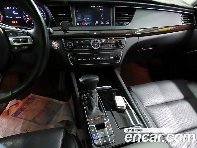 Kia K7 3.0 LPI Luxury (Rental Car) 2018 — фото 22