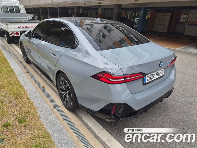BMW 5 Series (G60) 523d M Sport 2026 — фото 18
