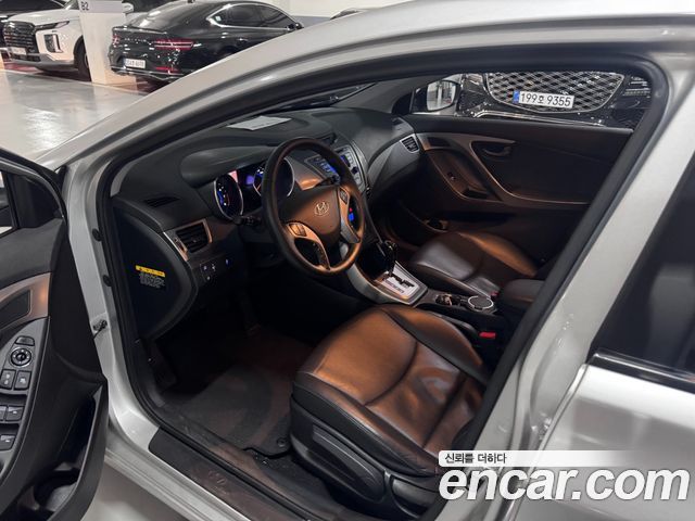 Hyundai Avante (MD) M16 GDI Avenue 2014 — фото 7