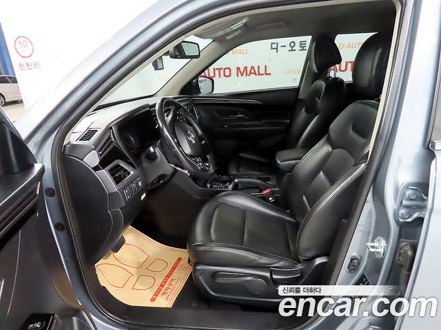 KG Mobility (SsangYong) Beautiful Korando Gasoline 1.5 2WD C5 2022 — фото 10