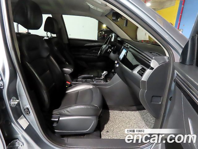 KG Mobility (SsangYong) Beautiful Korando Gasoline 1.5 2WD C5 2022 — фото 16