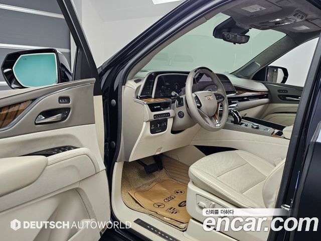 Cadillac Escalade (V) 6.2 ESV ESV Sports Platinum 2021 — фото 15