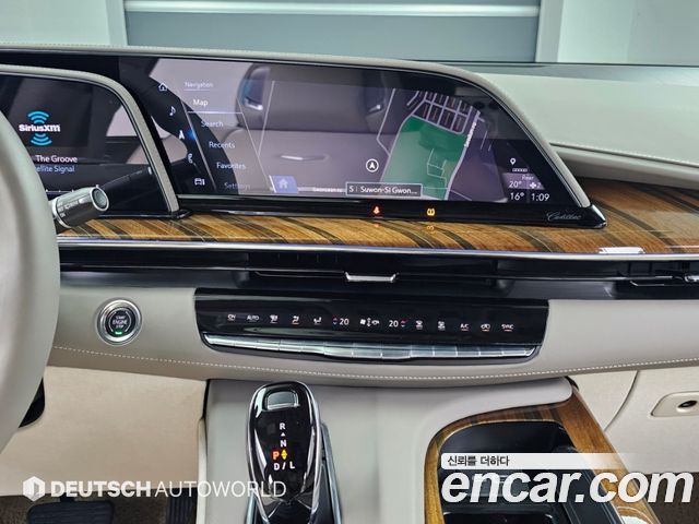 Cadillac Escalade (V) 6.2 ESV ESV Sports Platinum 2021 — фото 18