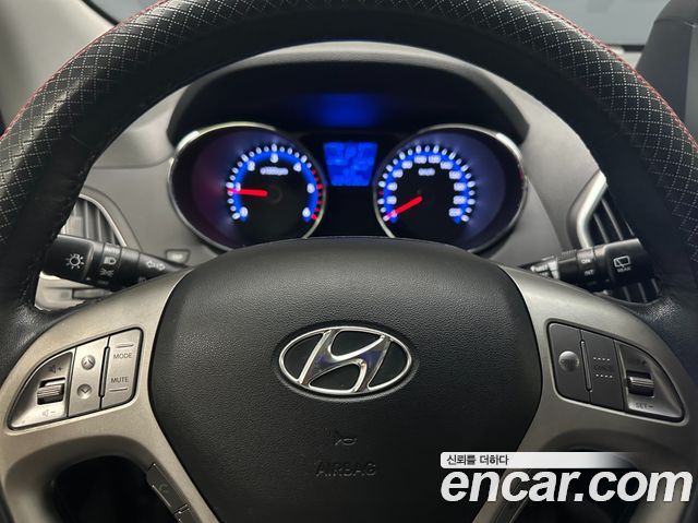 Hyundai Tucson ix Diesel 2WD X20 Smart 2013 — фото 8