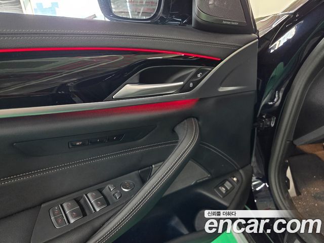BMW 5 Series (G30) 530e M Sport 2023 — фото 8