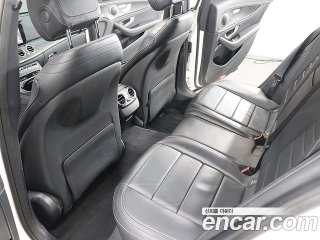 Mercedes-Benz E-Class (W213) E220d 4MATIC AMG Line 2021 — фото 15