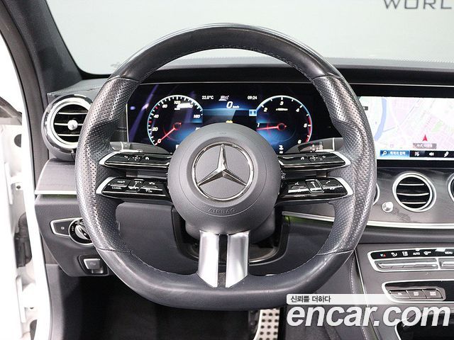 Mercedes-Benz E-Class (W213) E220d 4MATIC AMG Line 2021 — фото 18