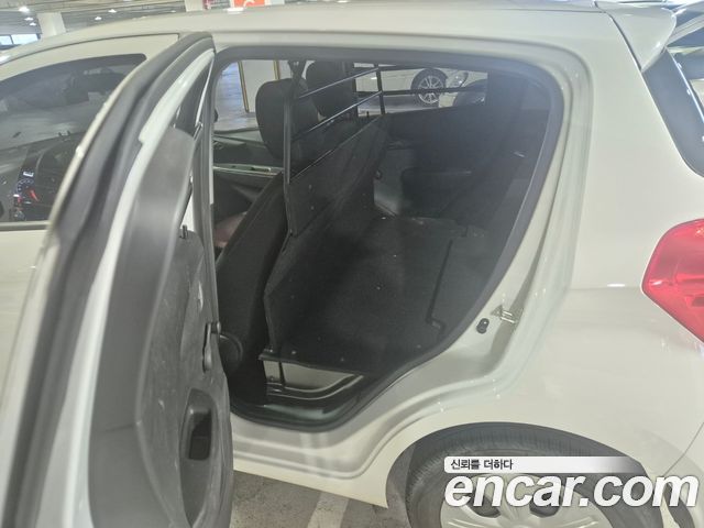Chevrolet Spark Van 2020 — фото 19