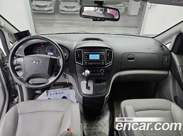 Hyundai Grand Starex Van 5-Seater Smart 2021 — фото 7